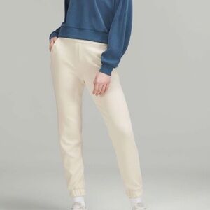 Lululemon Softstreme Relaxed High-Rise Pant
White Opal